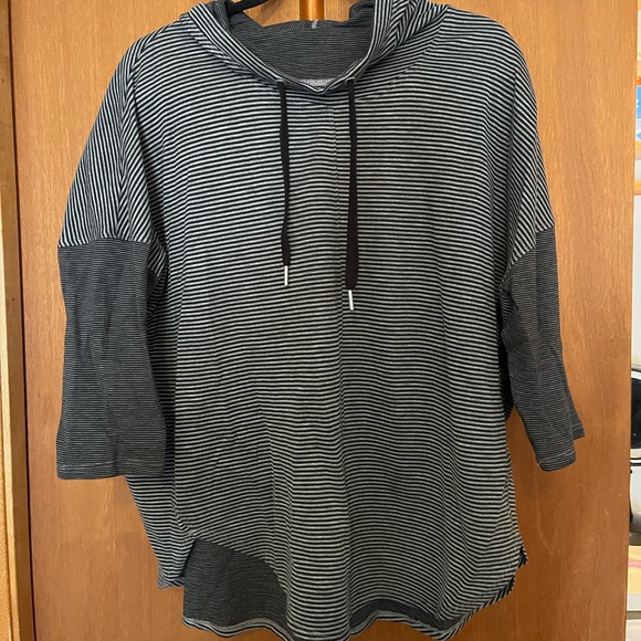 Calvin Klein Performance Striped Hoodie - Picture 3 of 4